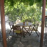 Athina's House سكالا سوتيروس