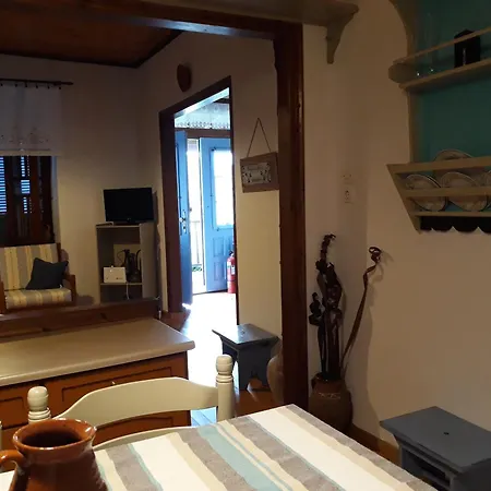 منزل ريفي Athina's House *